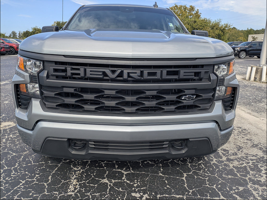 Used 2025 Chevrolet Silverado 1500 Custom w/ Turbomax Blackout Package RWD image 11