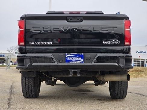 Used 2024 Chevrolet Silverado 3500 High Country image 31