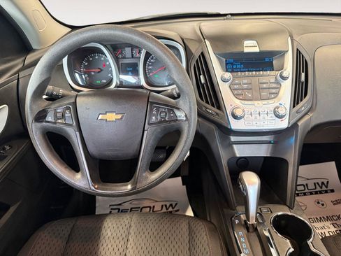 Used 2012 Chevrolet Equinox LS FWD image 13