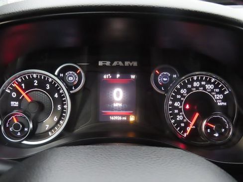 Used 2019 RAM 1500 Big Horn image 31