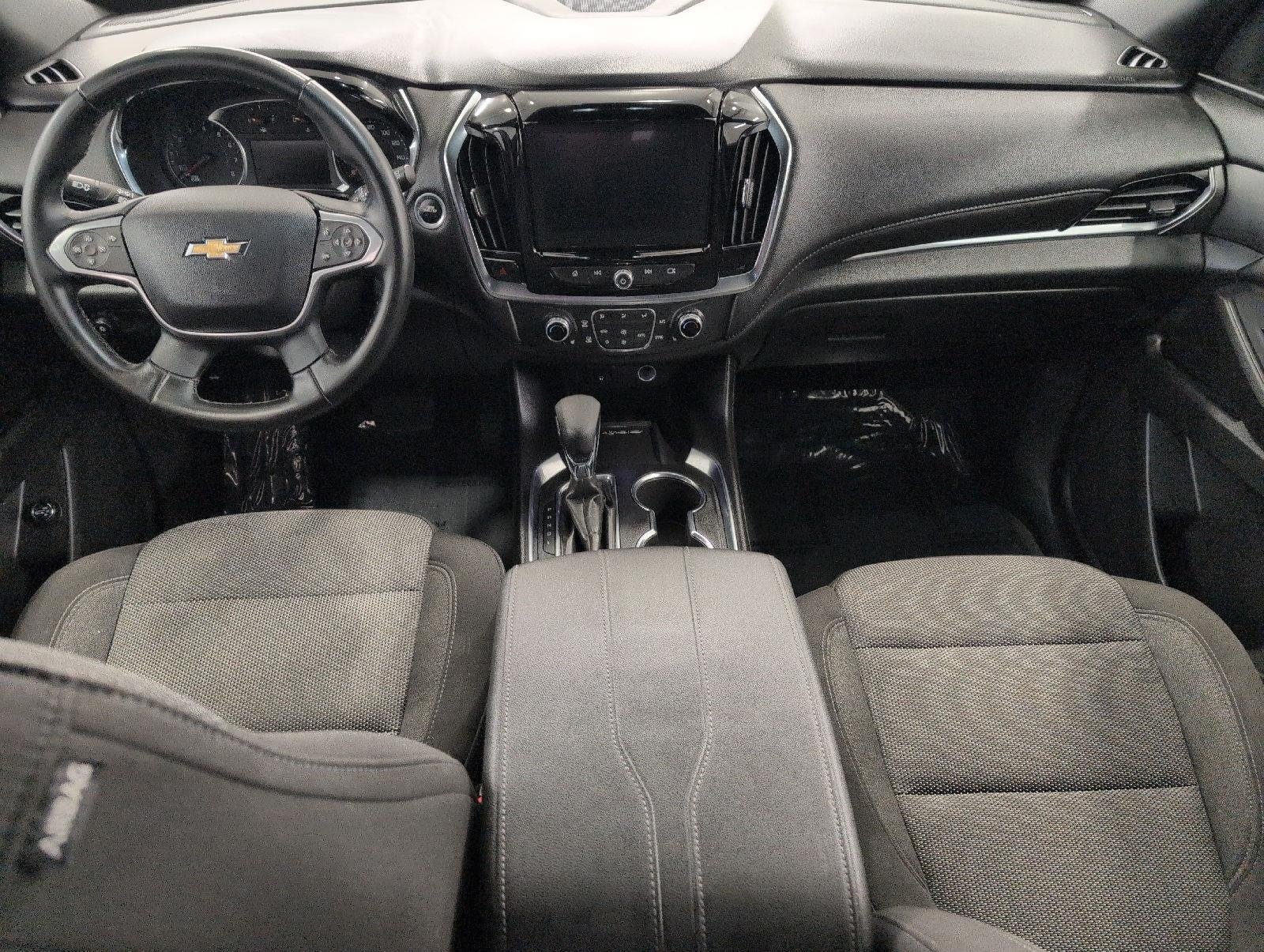 Used 2023 Chevrolet Traverse LT AWD/4WD image 7