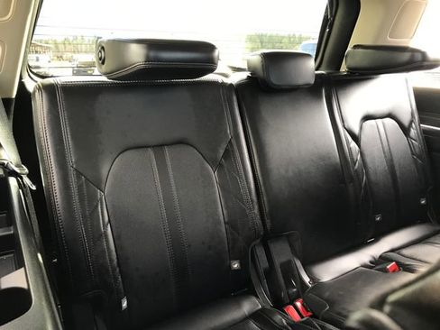 Certified 2020 Ford Expedition Platinum image 26