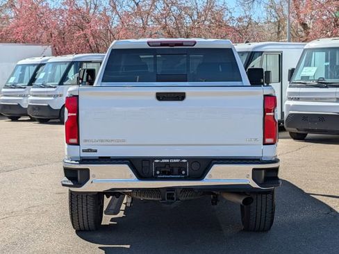 Used 2024 Chevrolet Silverado 2500 LTZ w/ LTZ Plus Package image 7