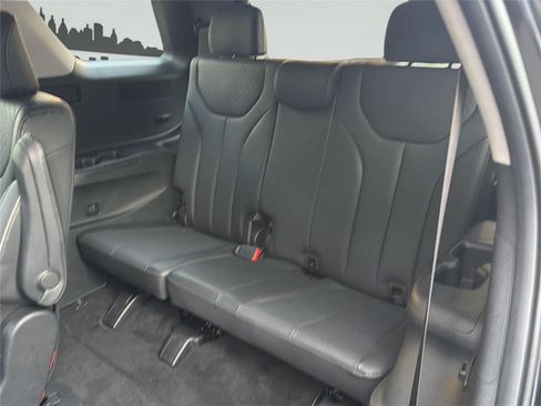 Used 2025 Hyundai Palisade SEL AWD/4WD image 32