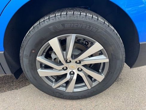 Used 2024 Chevrolet Equinox LT image 11