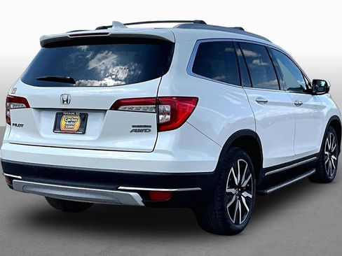 Used 2019 Honda Pilot Touring image 2
