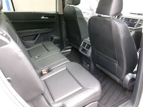 Used 2019 Volkswagen Atlas SE w/ Panoramic Sunroof Package AWD/4WD image 14