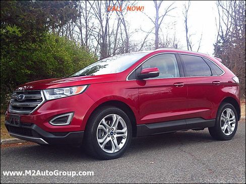Used 2018 Ford Edge Titanium w/ Technology Package image 1