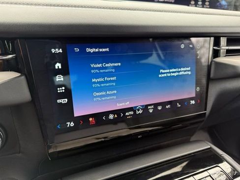 Used 2025 Lincoln Navigator Reserve w/ Jet Appearance Package image 51