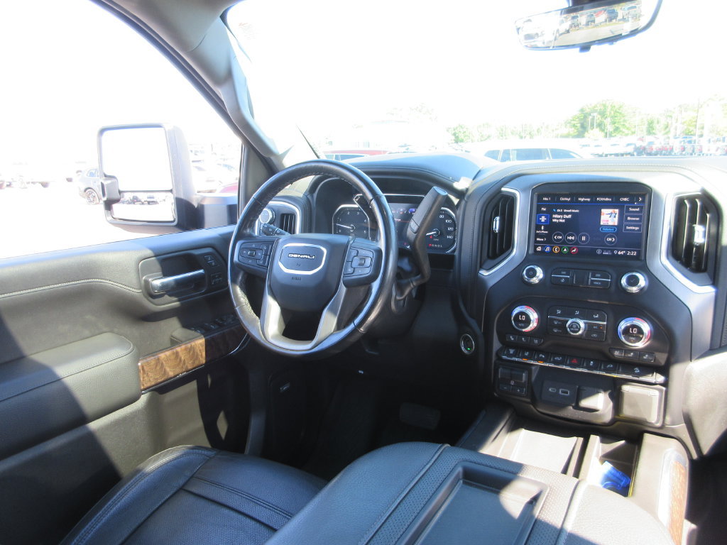 Certified 2020 GMC Sierra 2500 Denali w/ Denali Ultimate Package AWD/4WD image 25