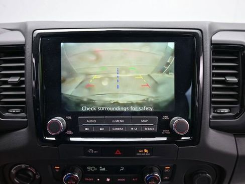 Used 2024 Nissan Frontier PRO-4X w/ Off-Road Protection Package AWD/4WD image 17
