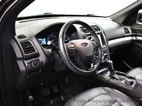 Used 2018 Ford Explorer Sport w/ Equipment Group 401A AWD/4WD image 5