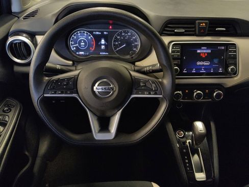 Used 2021 Nissan Versa SV image 22