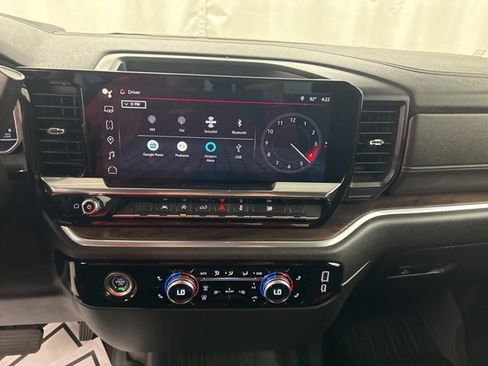 Used 2022 GMC Sierra 1500 SLT image 21