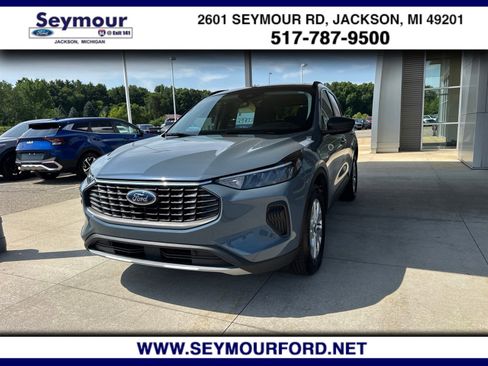 Certified 2023 Ford Escape Active AWD/4WD image 1