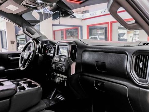 Used 2024 GMC Sierra 3500 Pro w/ Convenience Package image 15