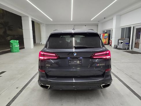 Used 2021 BMW X5 M50i w/ Premium Package image 5