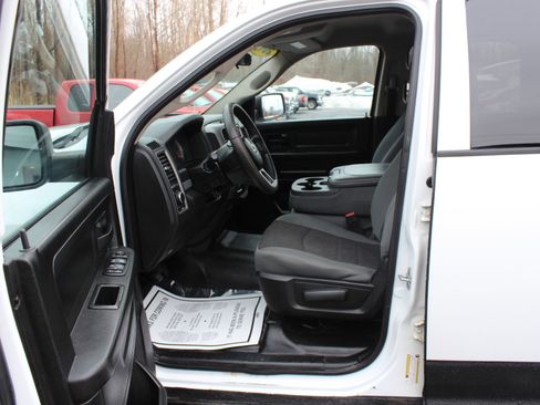 Used 2013 RAM 1500 ST w/ SXT Appearance Group image 16