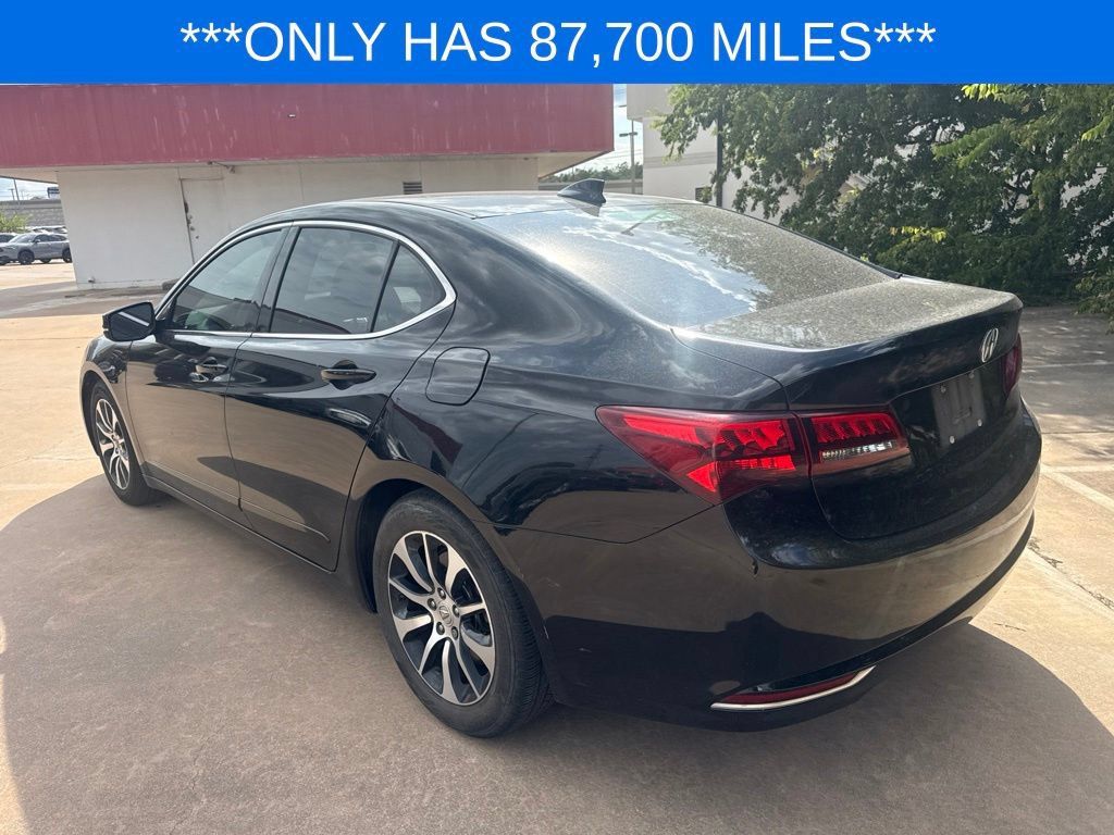 Used 2017 Acura TLX FWD image 7