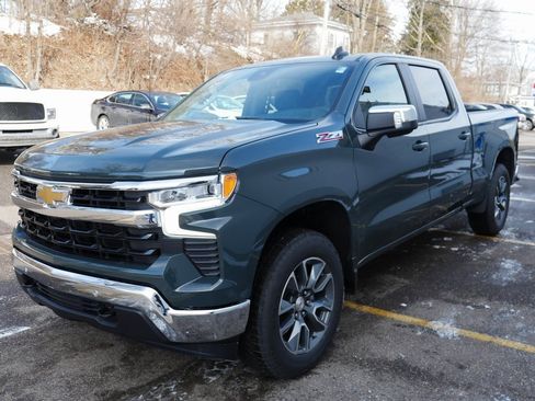 New 2026 Chevrolet Silverado 1500 LT w/ Z71 Off-Road Package image 4