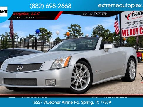 Used 2007 Cadillac XLR V RWD image 1