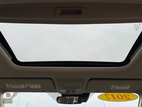 Used 2017 Honda CR-V EX image 13