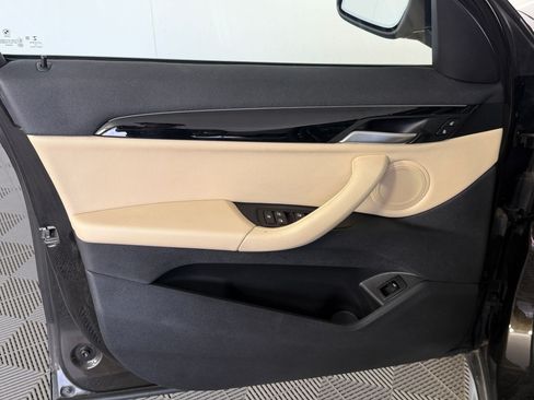 Used 2017 BMW X1 sDrive28i FWD image 12