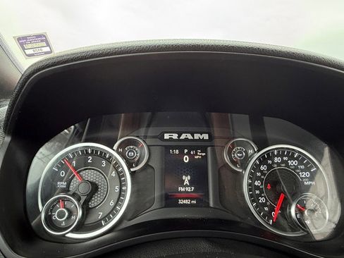 Used 2021 RAM 3500 Tradesman w/ Chrome Appearance Group image 17