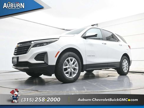 Used 2023 Chevrolet Equinox LT image 17