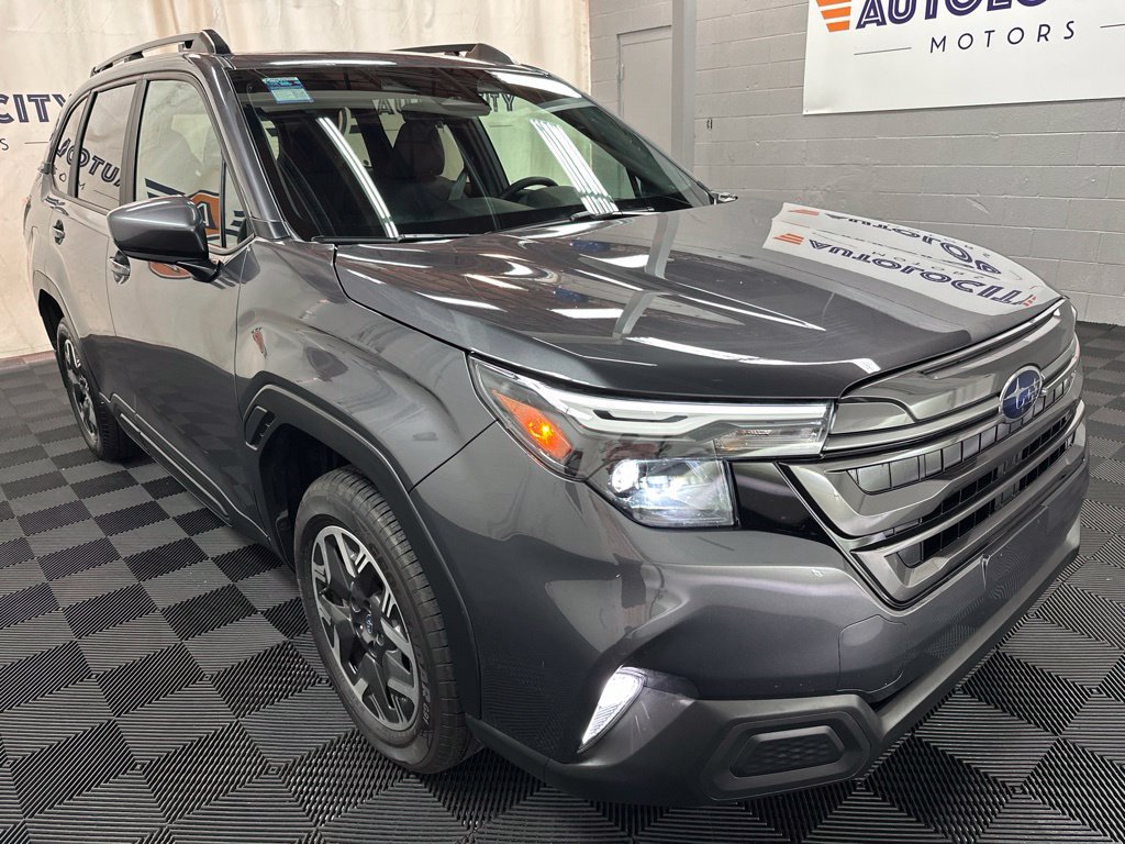 Used 2026 Subaru Forester Premium w/ Base/Premium Package AWD/4WD image 2