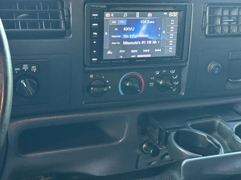 Used 2001 Ford F250 XLT image 17