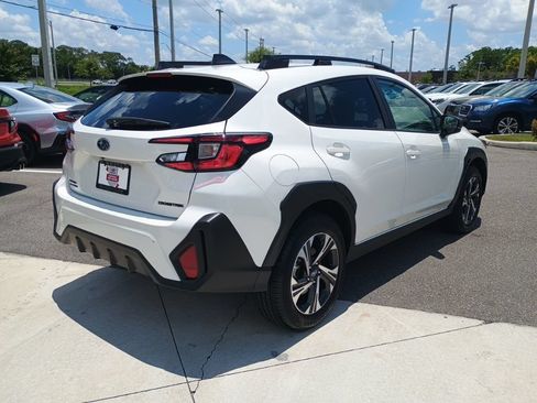 Certified 2026 Subaru Crosstrek 2.5i Premium AWD/4WD image 5