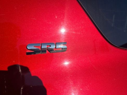 Used 2014 Toyota 4Runner SR5 image 10