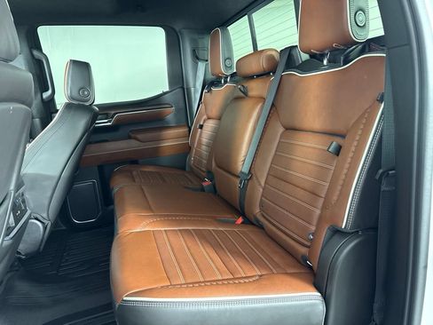 Used 2023 GMC Sierra 1500 Denali Ultimate AWD/4WD image 33