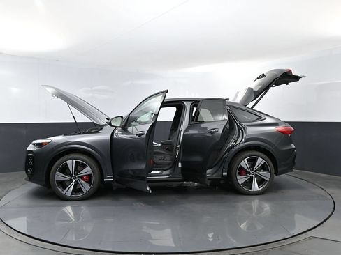 New 2026 Audi SQ5 Premium Plus AWD/4WD image 30