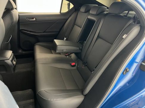 Used 2021 Lexus IS 300 w/ Comfort Package RWD image 36