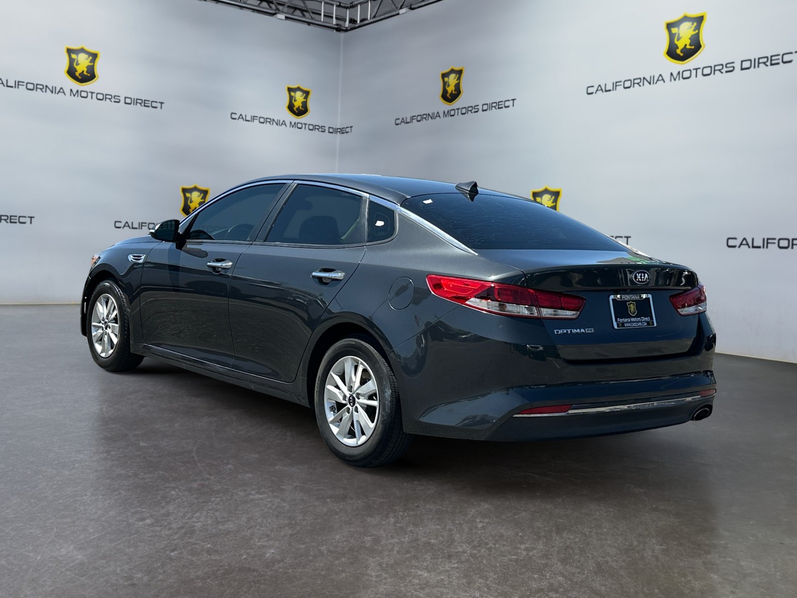 Used 2018 Kia Optima LX FWD image 3