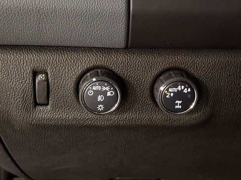 Used 2022 Chevrolet Colorado Z71 w/ Trail Boss Package image 24