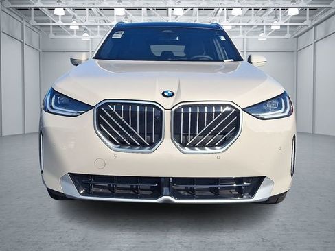 Certified 2026 BMW X3 xDrive30 w/ Premium Package AWD/4WD image 2