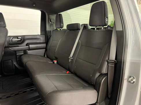 Used 2025 Chevrolet Silverado 2500 Custom w/ Custom Value Package image 31
