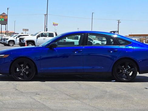 Used 2025 Honda Accord Sport image 7
