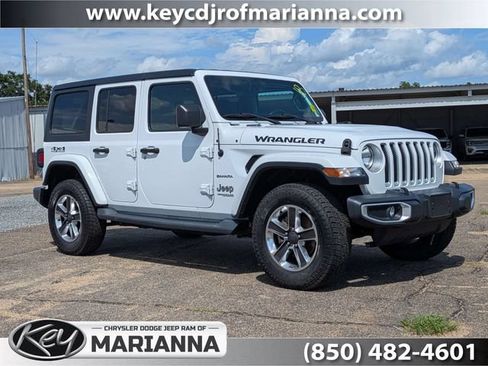 Used 2019 Jeep Wrangler Unlimited Sahara AWD/4WD image 1