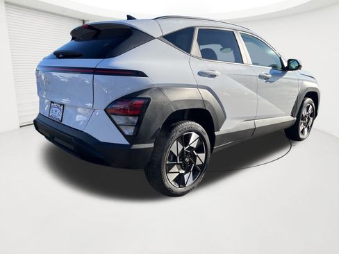 Certified 2025 Hyundai Kona SEL image 5