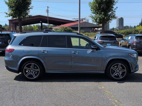 Used 2023 Mercedes-Benz GLS 450 4MATIC image 6