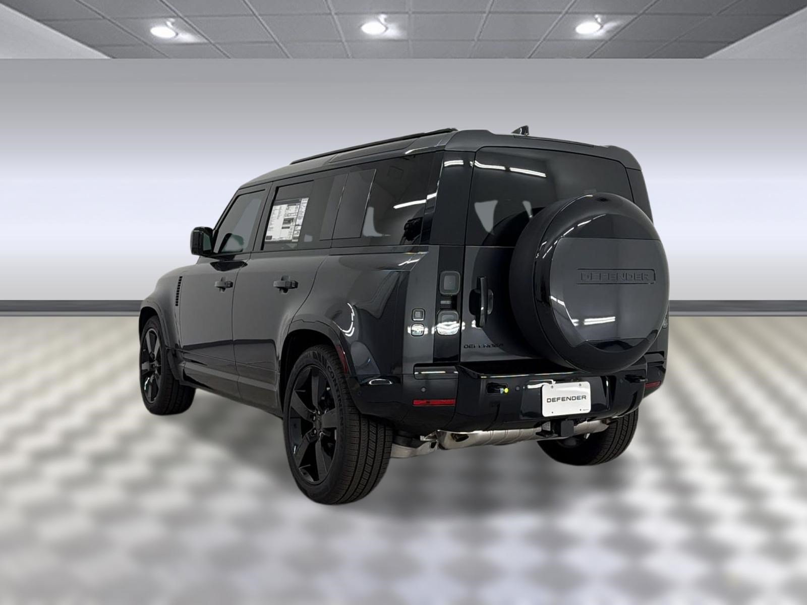 New 2026 Land Rover Defender 110 X-Dynamic SE AWD/4WD image 3