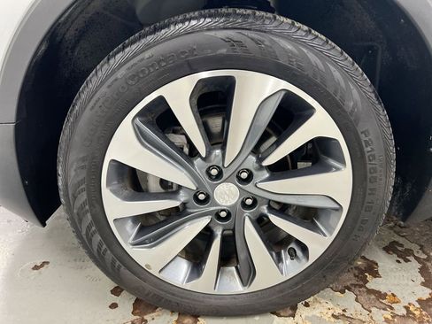 Used 2022 Buick Encore Preferred w/ Safety Package AWD/4WD image 26