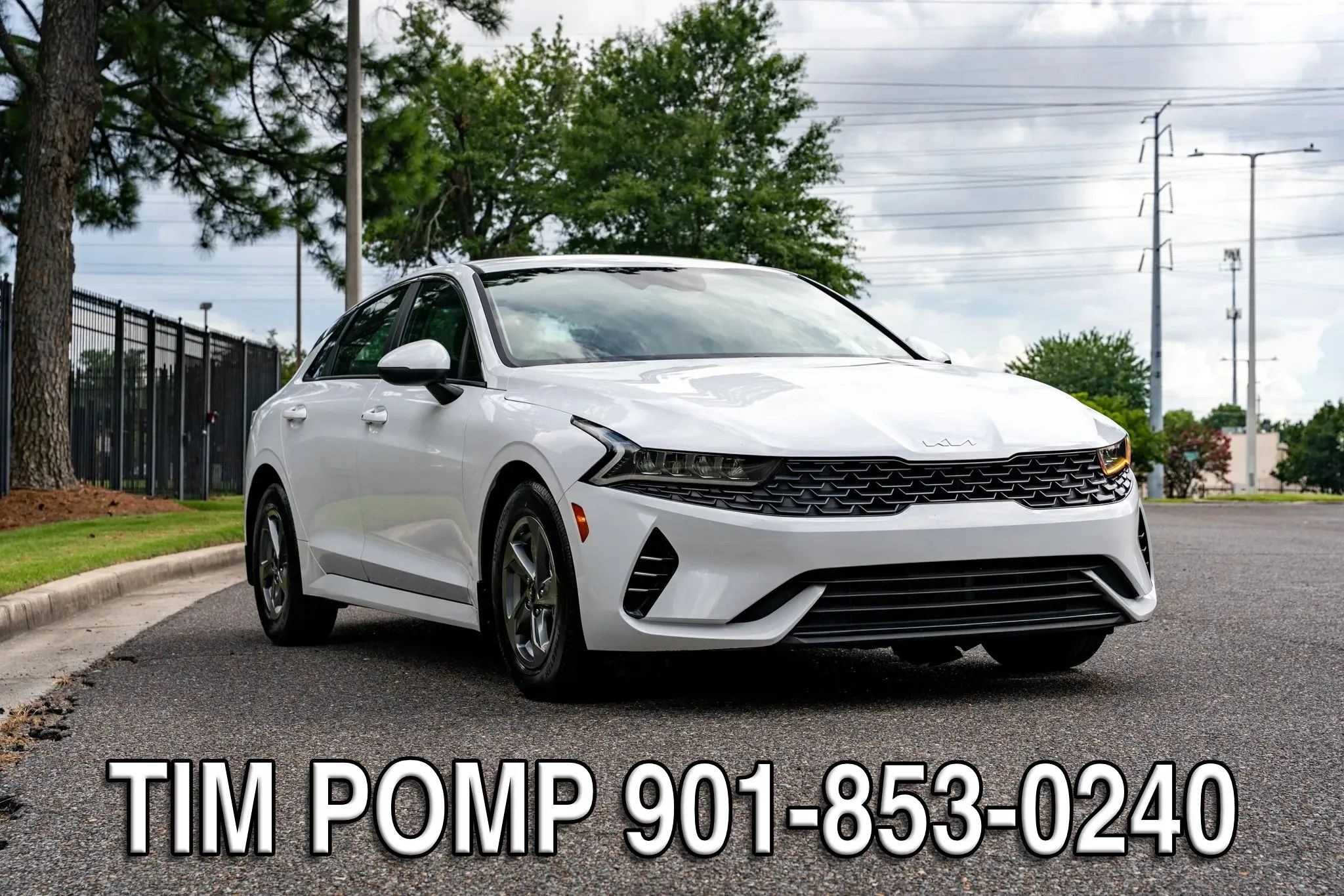 Used 2023 Kia K5 LXS FWD image 3