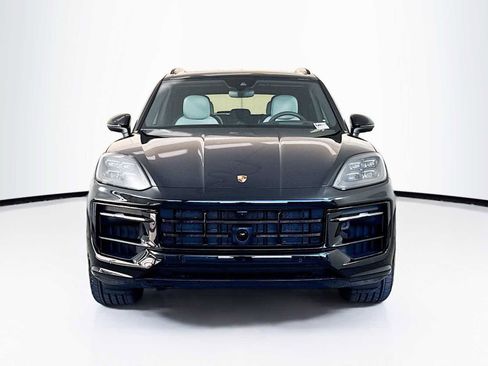 New 2026 Porsche Cayenne S image 6