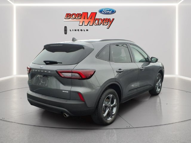 Used 2025 Ford Escape ST-Line Select AWD/4WD image 4