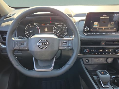New 2026 Nissan Rogue SV FWD image 11